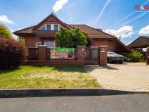 Prodej rodinného domu, Veltrusy, U Stadionu, 180 m2