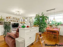 Prodej bytu 3+1, Praha - Horní Počernice, Třebešovská, 77 m2