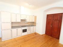 Pronájem bytu 1+kk, Uhlířské Janovice, Václavské náměstí, 26 m2