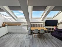 Pronájem bytu 2+kk, Praha - Holešovice, U průhonu, 54 m2