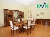 Prodej bytu 3+1, Karlovy Vary, Zahradní, 123 m2