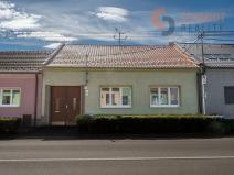 Prodej rodinného domu, Břeclav, Hlavní, 120 m2