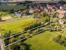 Prodej pozemku pro bydlení, Uhersko, 3765 m2