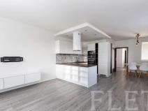 Pronájem bytu 4+kk, Praha - Střížkov, Zakšínská, 108 m2