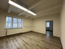 Pronájem kanceláře, Jindřichův Hradec, U Dolního Skrýchova, 97 m2