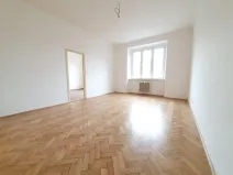 Pronájem bytu 2+kk, Praha - Nusle, náměstí Hrdinů, 50 m2