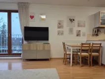 Prodej bytu 3+kk, Zbuzany, Lomená, 72 m2