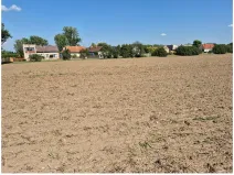 Prodej pole, Čachovice, 33773 m2