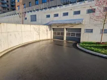 Pronájem garážového stání, Praha - Strašnice, Zvěřinova, 14 m2