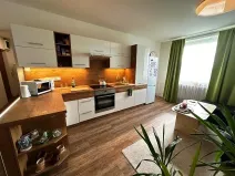 Pronájem bytu 2+kk, Praha, Mirotická, 45 m2