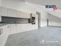 Pronájem bytu 2+kk, Brno, Pramenná, 70 m2