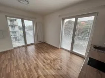 Pronájem bytu 1+kk, Praha - Libeň, Novovysočanská, 25 m2