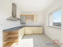 Prodej bytu 4+kk, Karlovy Vary, Okružní, 99 m2