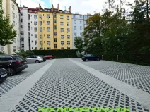 Pronájem garážového stání, Praha - Žižkov, Hartigova, 12 m2