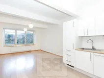 Pronájem bytu 1+kk, Praha - Lochkov, U sladovny, 34 m2