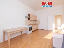 Pronájem bytu 2+kk, Praha - Holešovice, Janovského, 36 m2