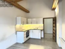 Pronájem bytu 2+kk, Praha - Košíře, Plzeňská, 36 m2