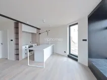 Pronájem bytu 2+kk, Praha - Vinohrady, náměstí Jiřího z Poděbrad, 160 m2