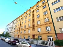 Pronájem bytu 2+kk, Praha - Bubeneč, Raisova, 41 m2