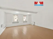 Pronájem bytu 2+1, Velvary, Chržínská, 62 m2