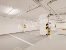 Pronájem garážového stání, Praha - Karlín, Breitfeldova, 14 m2