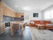 Prodej bytu 4+kk, Znojmo, Třešňová, 166 m2
