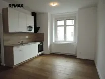 Pronájem bytu 2+kk, Praha - Smíchov, U Malvazinky, 40 m2