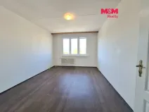 Pronájem bytu 4+1, Klášterec nad Ohří - Miřetice u Klášterce nad Ohří, 17. listopadu, 83 m2
