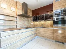 Prodej bytu 3+1, Kladno, Generála Selnera, 80 m2