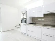 Pronájem bytu 1+kk, Brno, Lišejníková, 35 m2