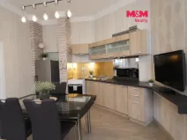 Prodej obchodního prostoru, Karlovy Vary, nábřeží Jana Palacha, 340 m2