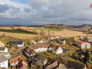 Pronájem výrobních prostor, Hoslovice, 190 m2