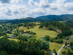 Prodej pozemku pro bydlení, Staré Město, 7657 m2