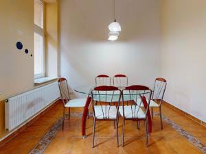 Prodej bytu 2+1, Karlovy Vary, Foersterova, 69 m2