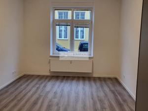 Pronájem bytu 1+1, Chomutov, Křižíkova, 34 m2