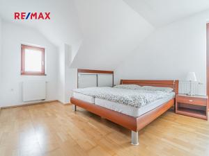 Prodej rodinného domu, Buštěhrad, Břízová, 190 m2