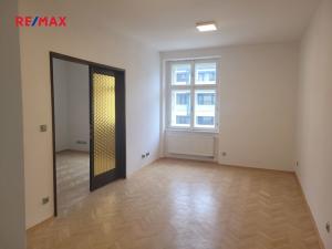 Prodej bytu 2+1, Praha - Nusle, Nuselská, 66 m2