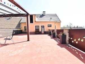 Prodej rodinného domu, Březno, 215 m2