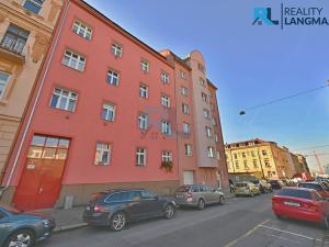 Pronájem bytu 1+kk, Plzeň, Božkovská, 32 m2
