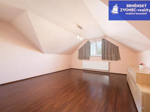 Prodej rodinného domu, Moravany, U Hájku, 288 m2