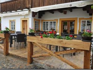 Pronájem restaurace, Frýdlant, 300 m2