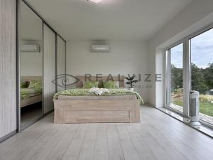 Prodej rodinného domu, Kamenný Újezd, 160 m2