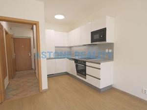 Prodej bytu 1+kk, Praha - Štěrboholy, Andersenova, 46 m2