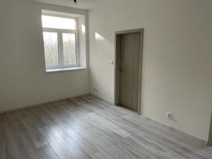 Prodej bytu 2+kk, Milovice, Slepá, 40 m2