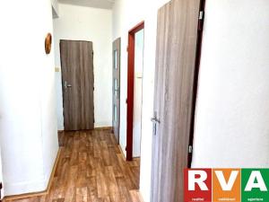 Prodej bytu 3+1, Stříbro, Brožíkova, 63 m2