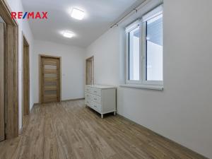 Prodej bytu 3+kk, Cheb, Břehnická, 90 m2