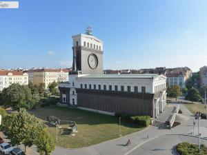 Pronájem bytu 4+kk, Praha - Vinohrady, náměstí Jiřího z Poděbrad, 118 m2