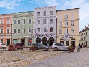 Pronájem bytu 1+kk, Jindřichův Hradec - Jindřichův Hradec I, nám. Míru, 20 m2