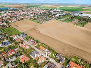 Prodej podílu pozemku pro bydlení, Znojmo, 11000 m2