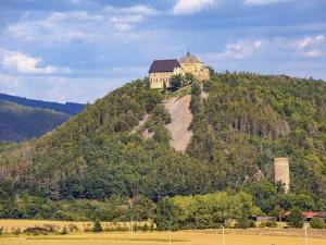 Prodej pozemku pro bydlení, Zbiroh, Líšenská, 133269 m2